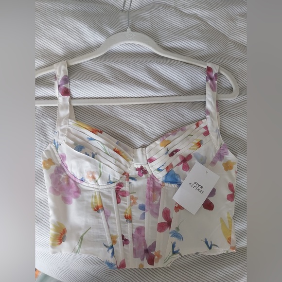 Tops - NWT Floral Corset